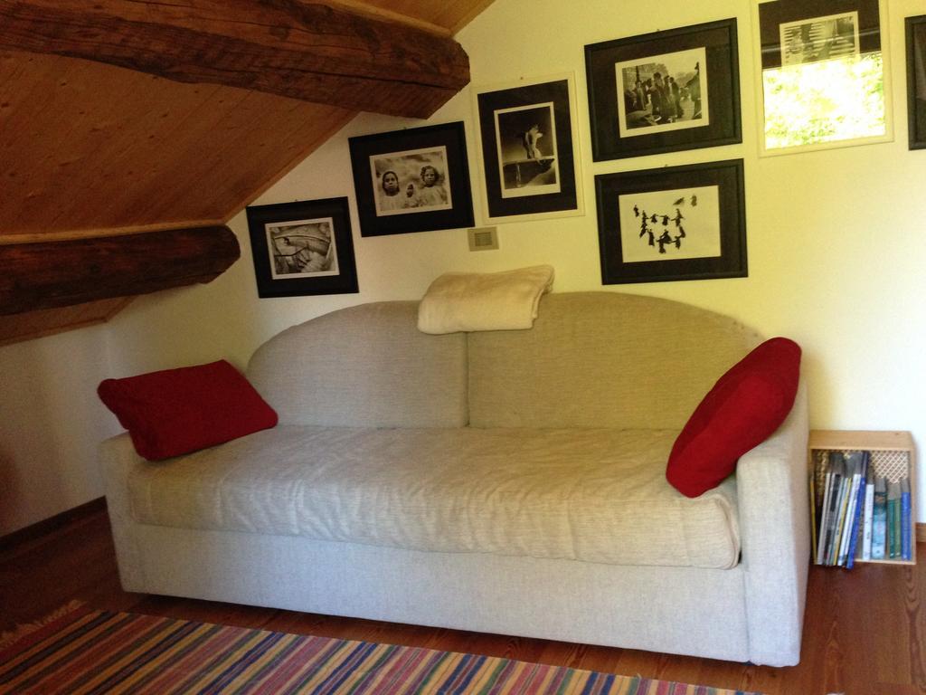 Bus De L'Och Bed and Breakfast Feltre Buitenkant foto