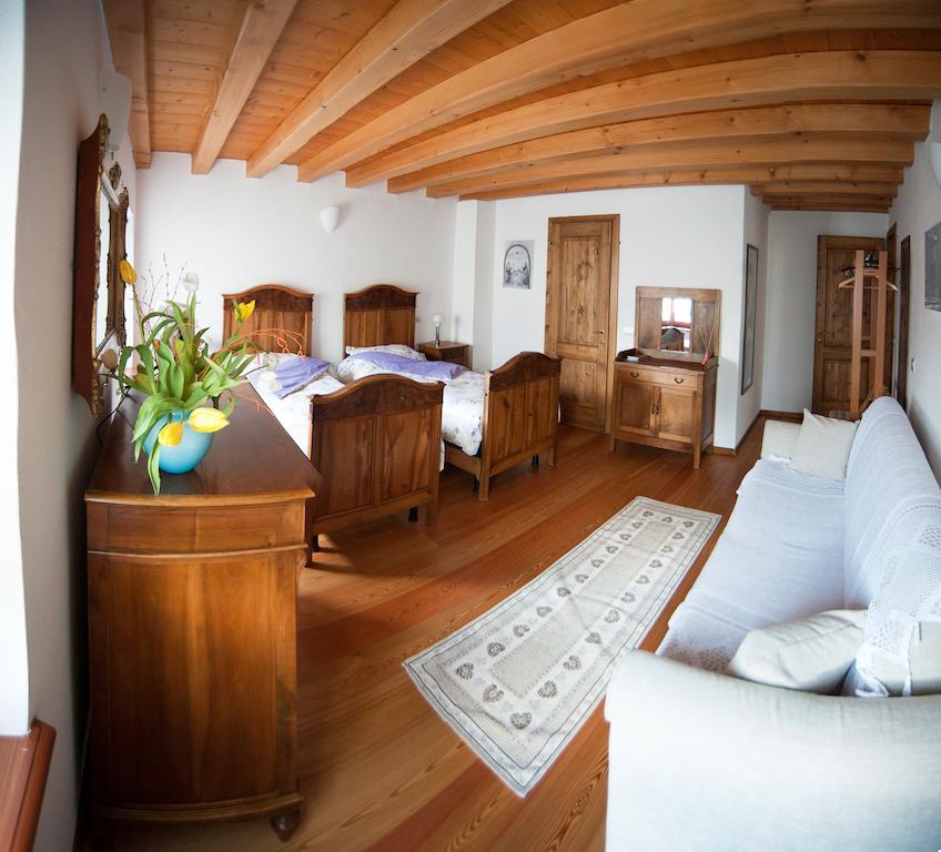 Bus De L'Och Bed and Breakfast Feltre Buitenkant foto